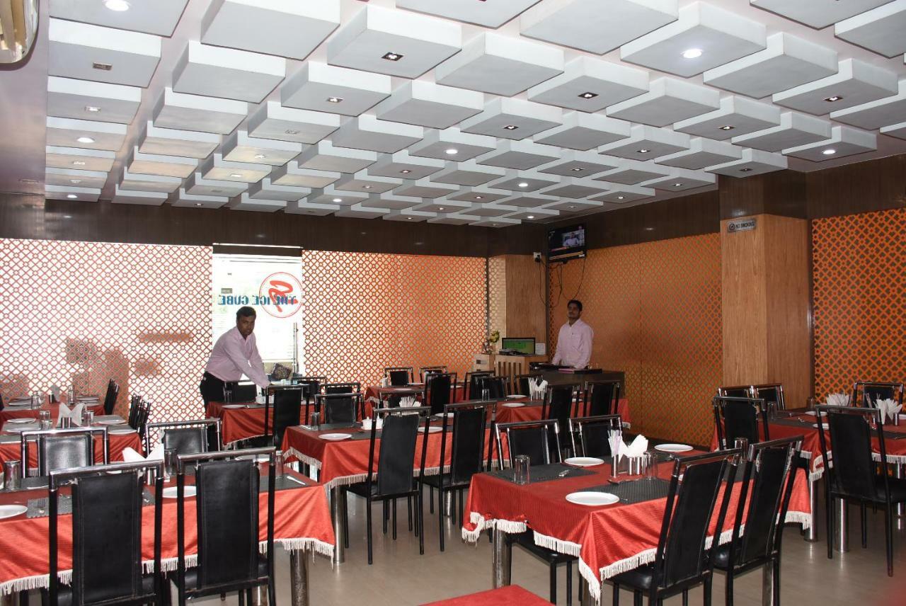 Hotel Saraswati Inn Aurangabad  Екстер'єр фото